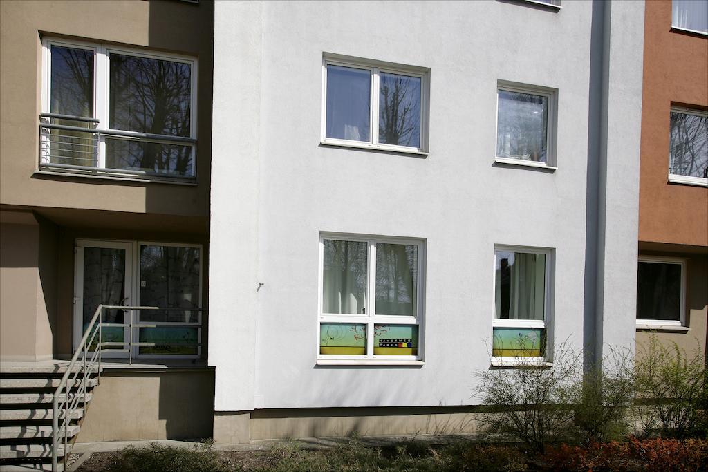 Cozy Vibes Like Home It Is Quiet Apartment With Three Bedrooms Riga Exterior foto